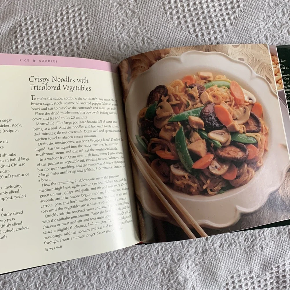 Williams–Sonoma Kitchen Library Pasta/Stir-fry hardcover cookbooks set of 2